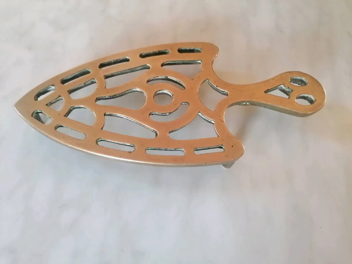Vintage Brass Iron-Shaped Trivet - Image 4