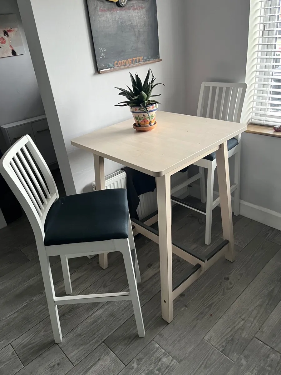 Table and stools
