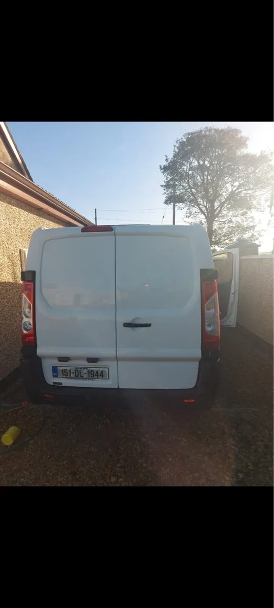 2015 Citroen Dispatch - Image 2
