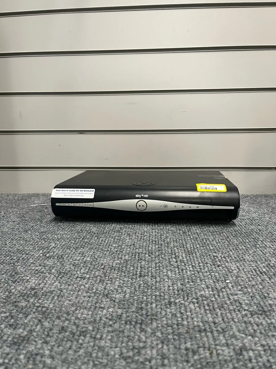Sky box - No Remote - No Cables - Image 2