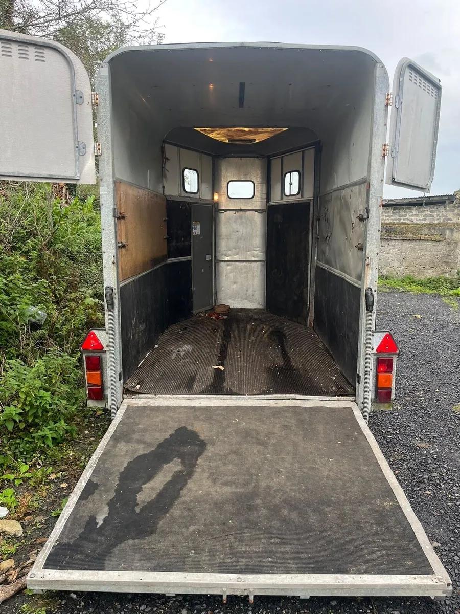 Horse Box - Image 3