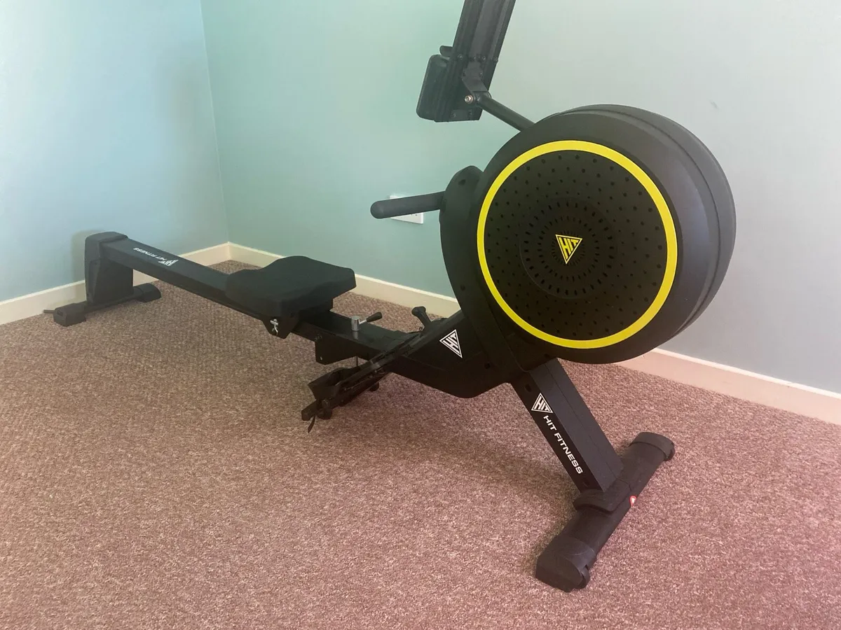 Rowing machine - Image 1