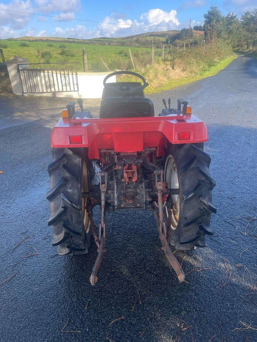 Mitsubishi MT18 Compact Tractor 4wd - Image 4