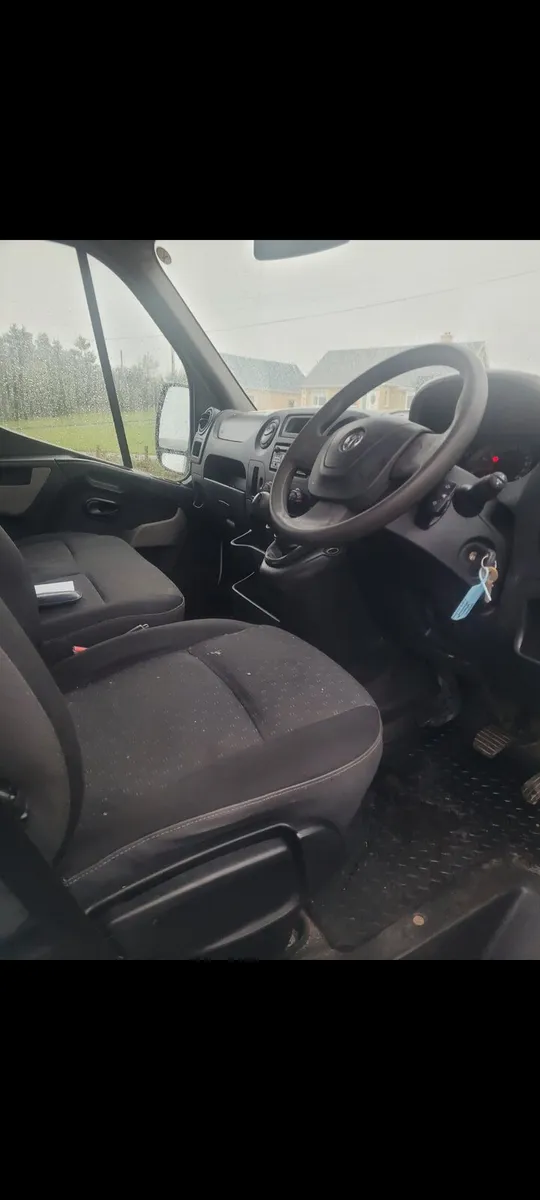 2017 renault master tipper - Image 3
