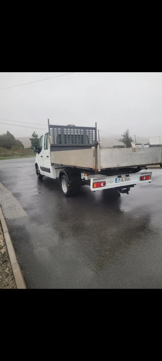 2017 renault master tipper - Image 2