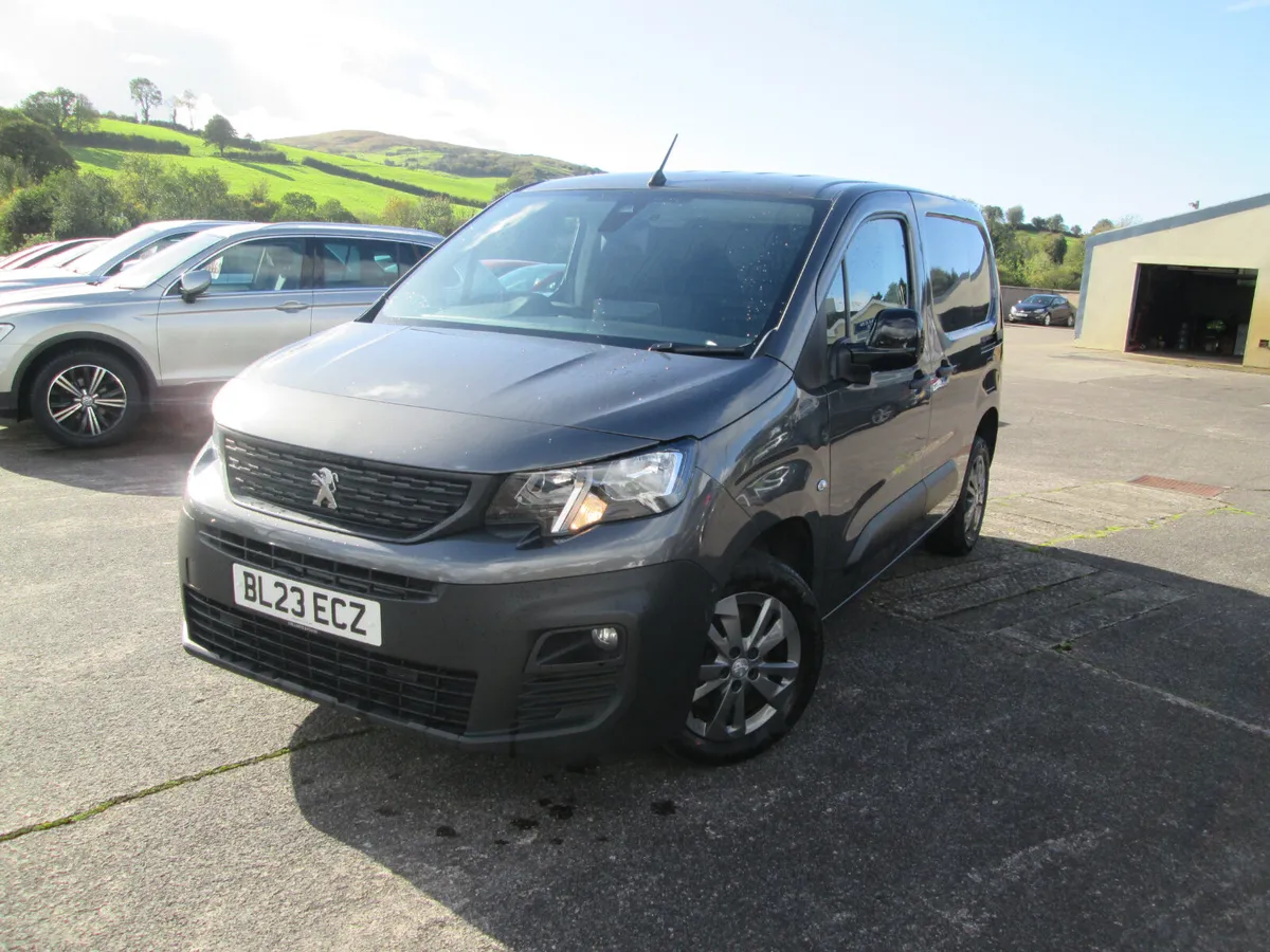 2023  PEUGEOT  PARTNER  VAN  1.5  100 BHP  1000 KG - Image 2