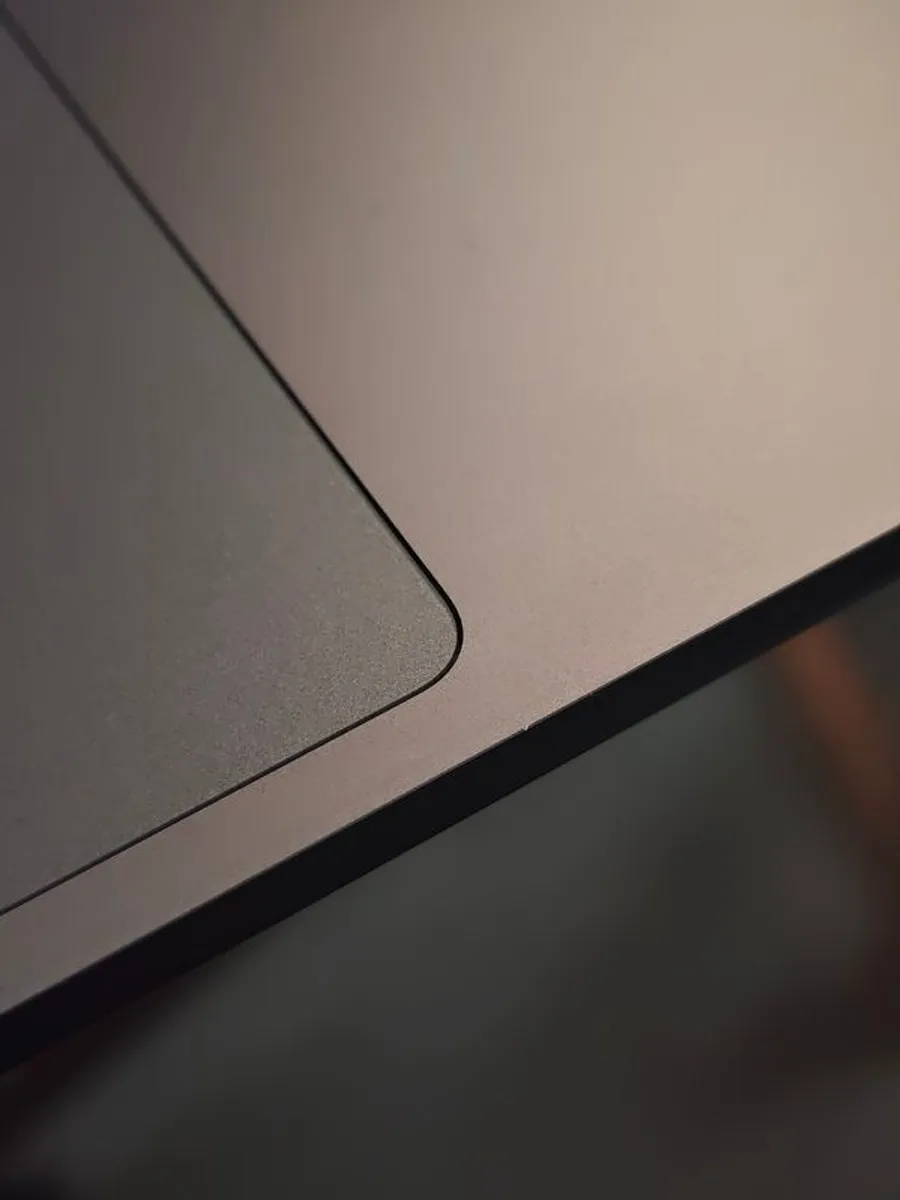 Macbook Pro | M5 Pro |14.2" | 1tb | 48gb | 15 Cpu | 16 Gpu - Image 3