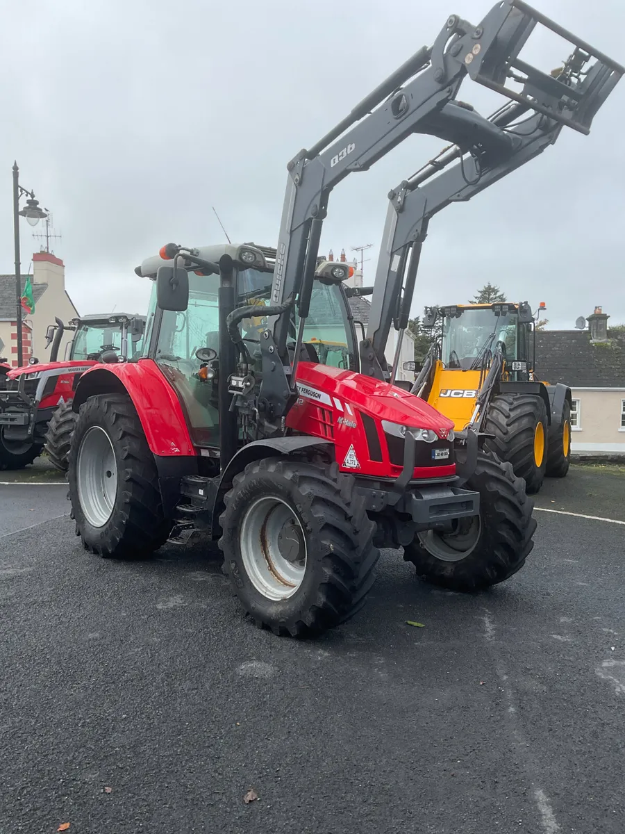 Massey Ferguson 5612 2014 - Image 3