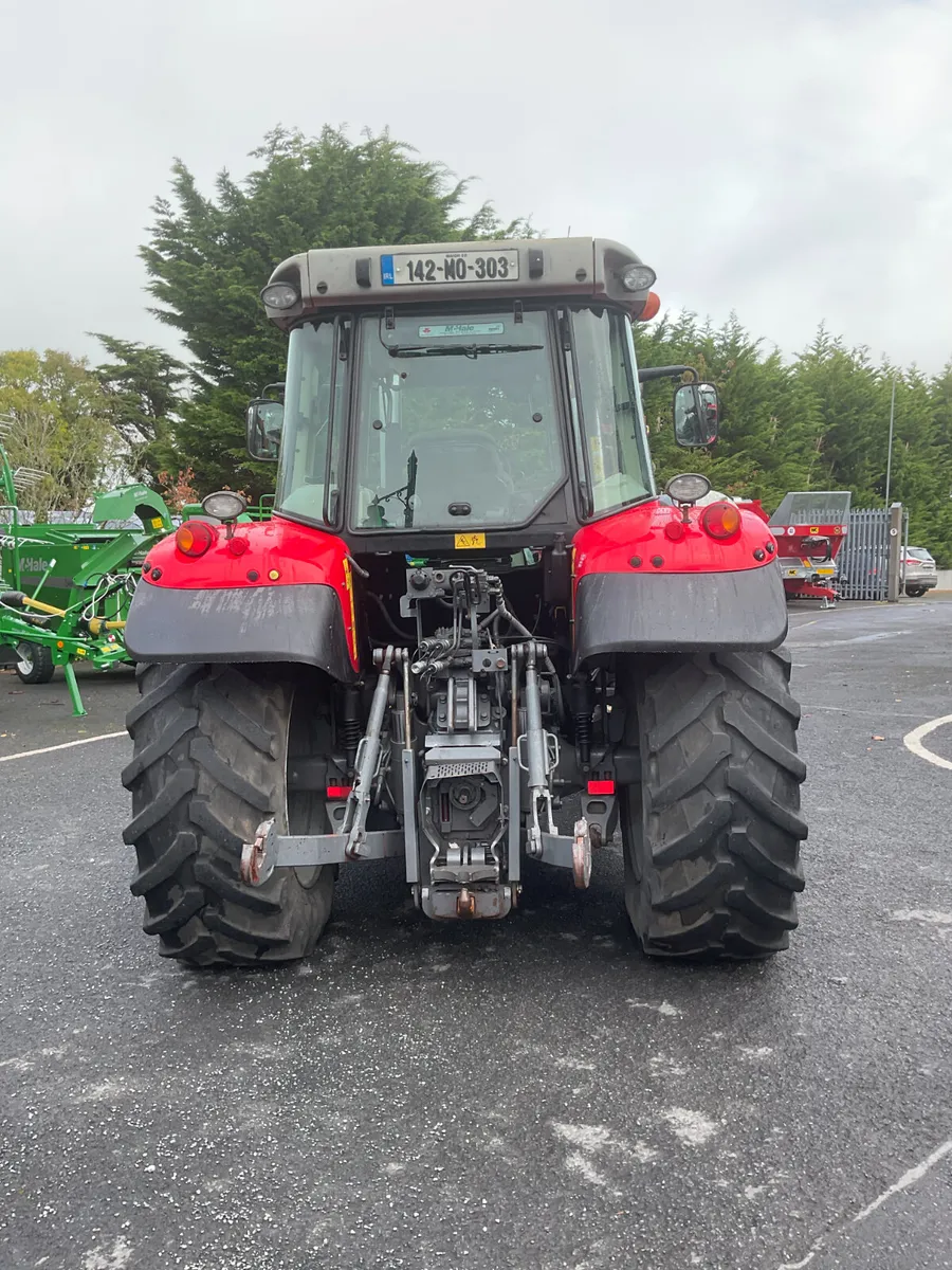Massey Ferguson 5612 2014 - Image 4