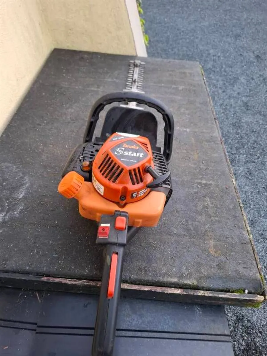 Tanaka Hedge Cutter. choice of two. - Image 4