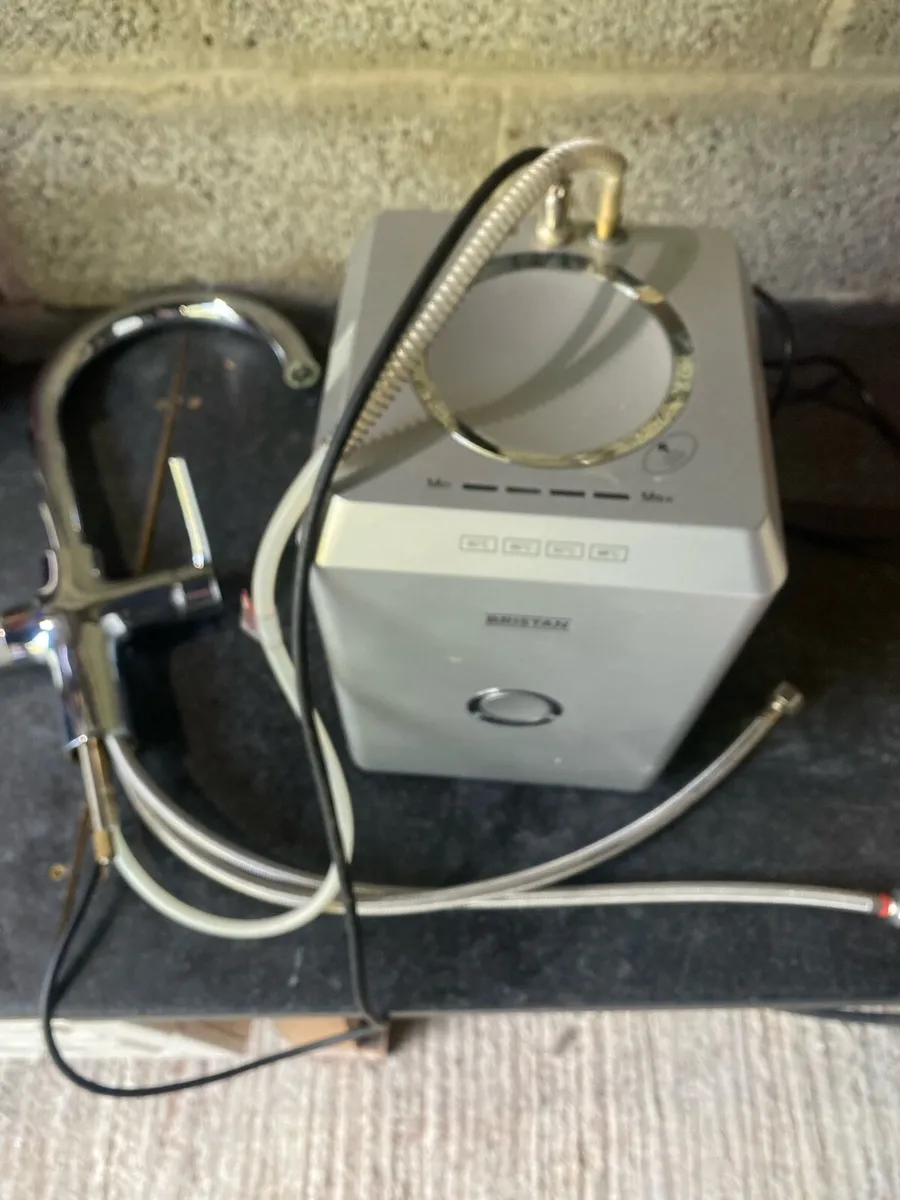 Under counter water heater - Image 2
