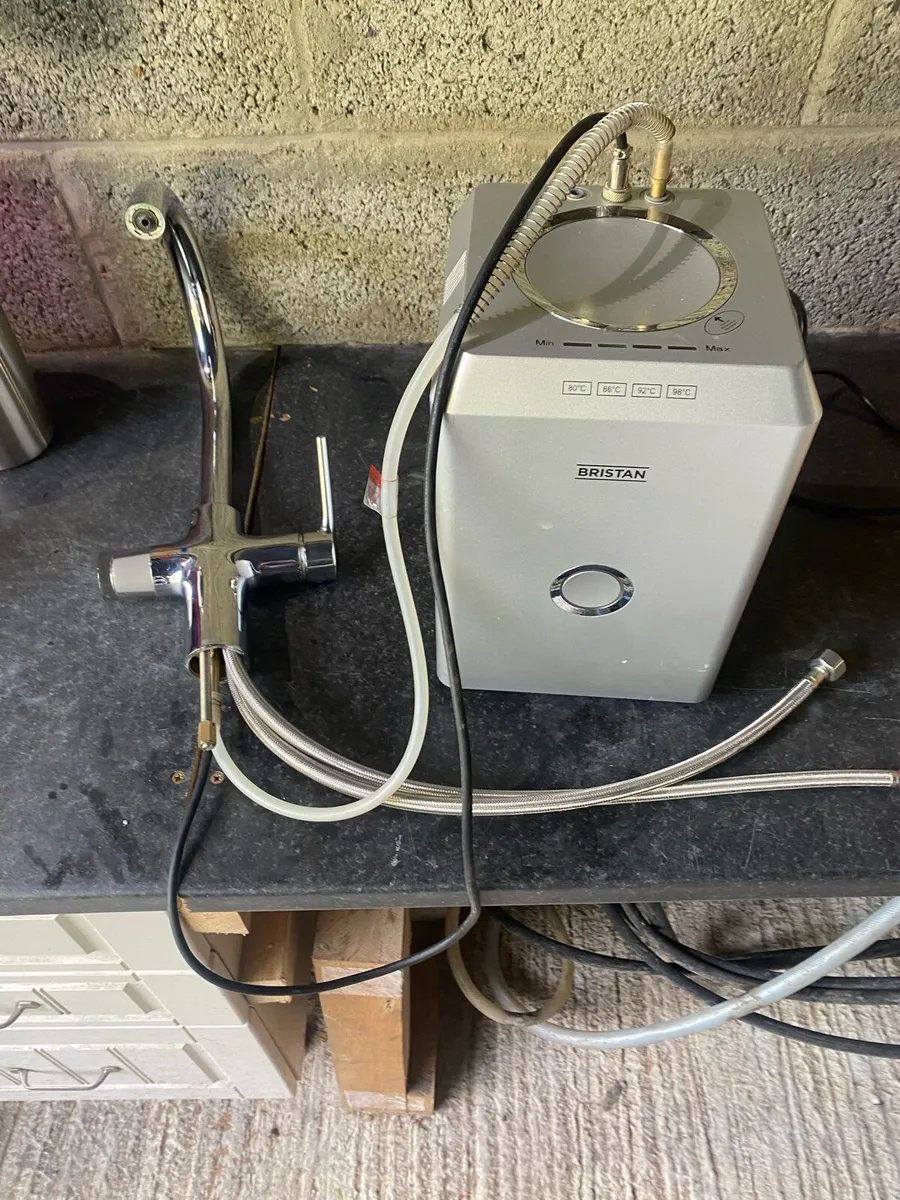 Under counter water heater - Image 3