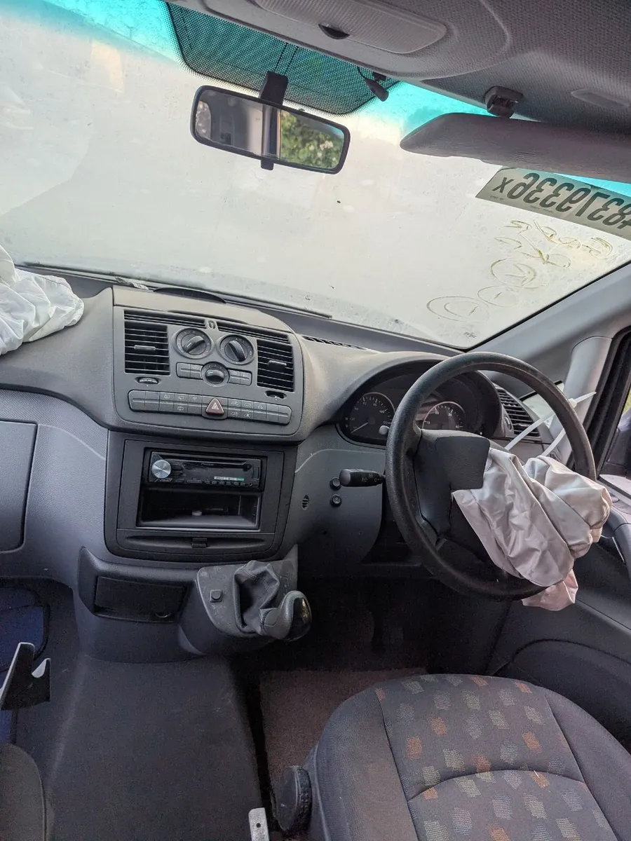 Mercedes vito - Image 2