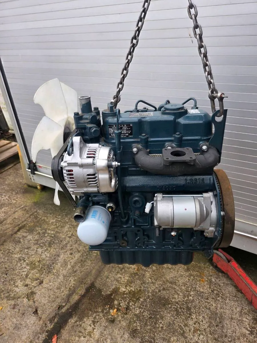 Kubota 3 cylinder diesel engines - Image 1