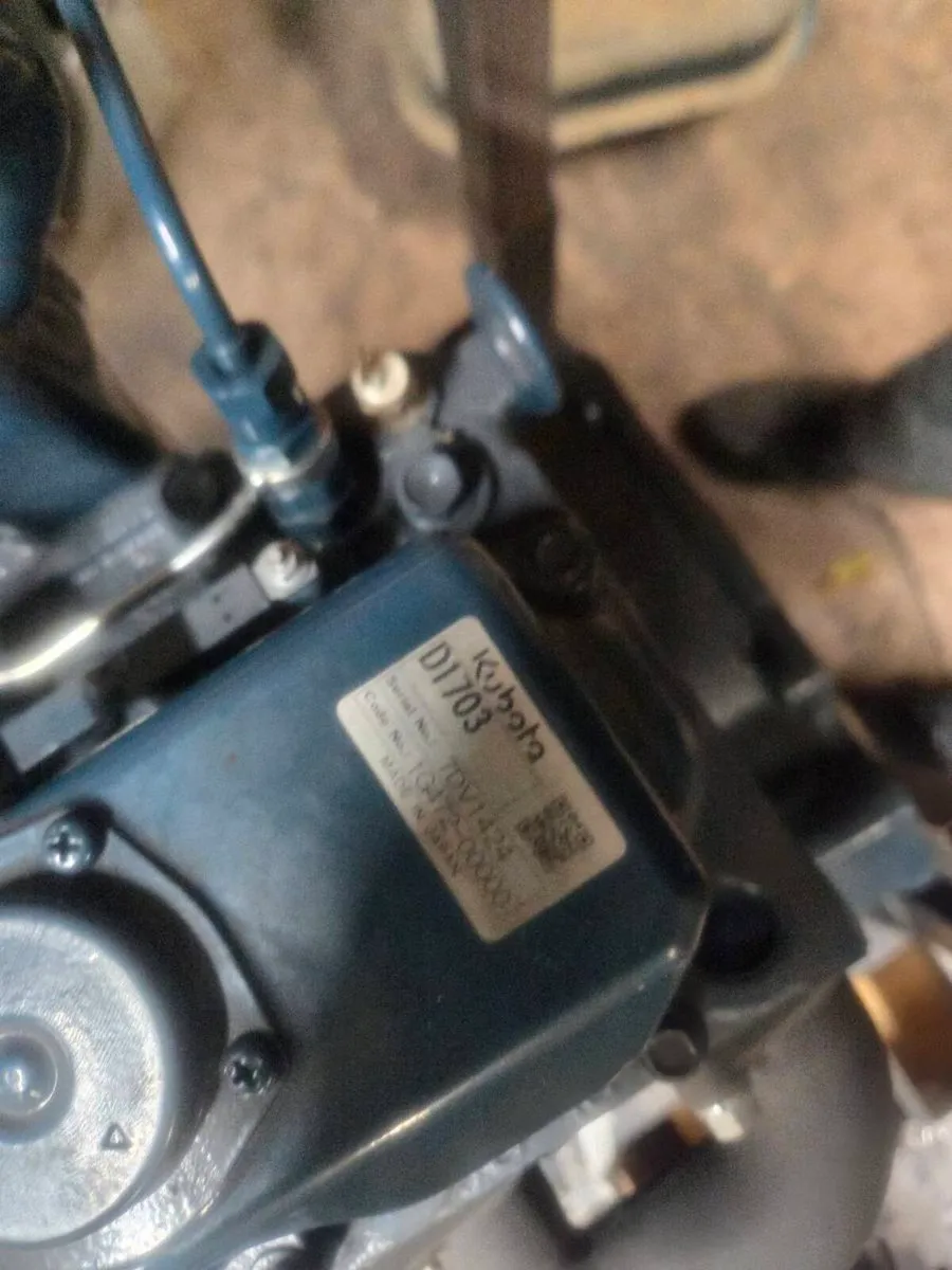 Kubota 3 cylinder diesel engines - Image 3