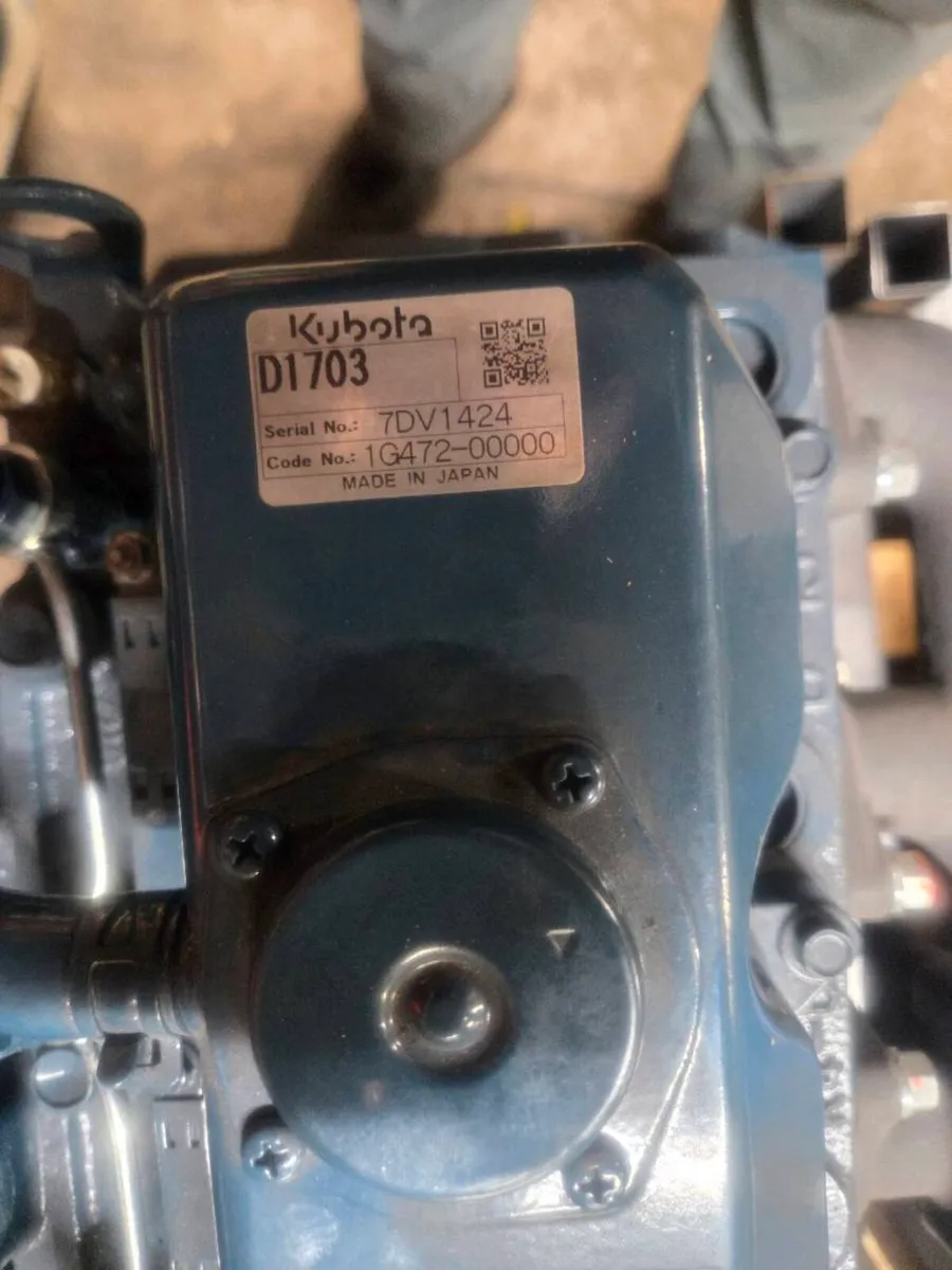 Kubota 3 cylinder diesel engines - Image 4