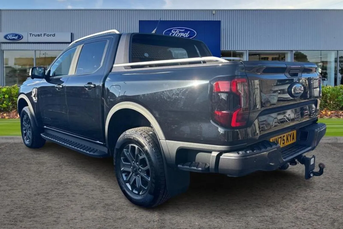 Ford Ranger Wildtrak AUTO 2.0 EcoBlue 205ps 4x4 Do - Image 2