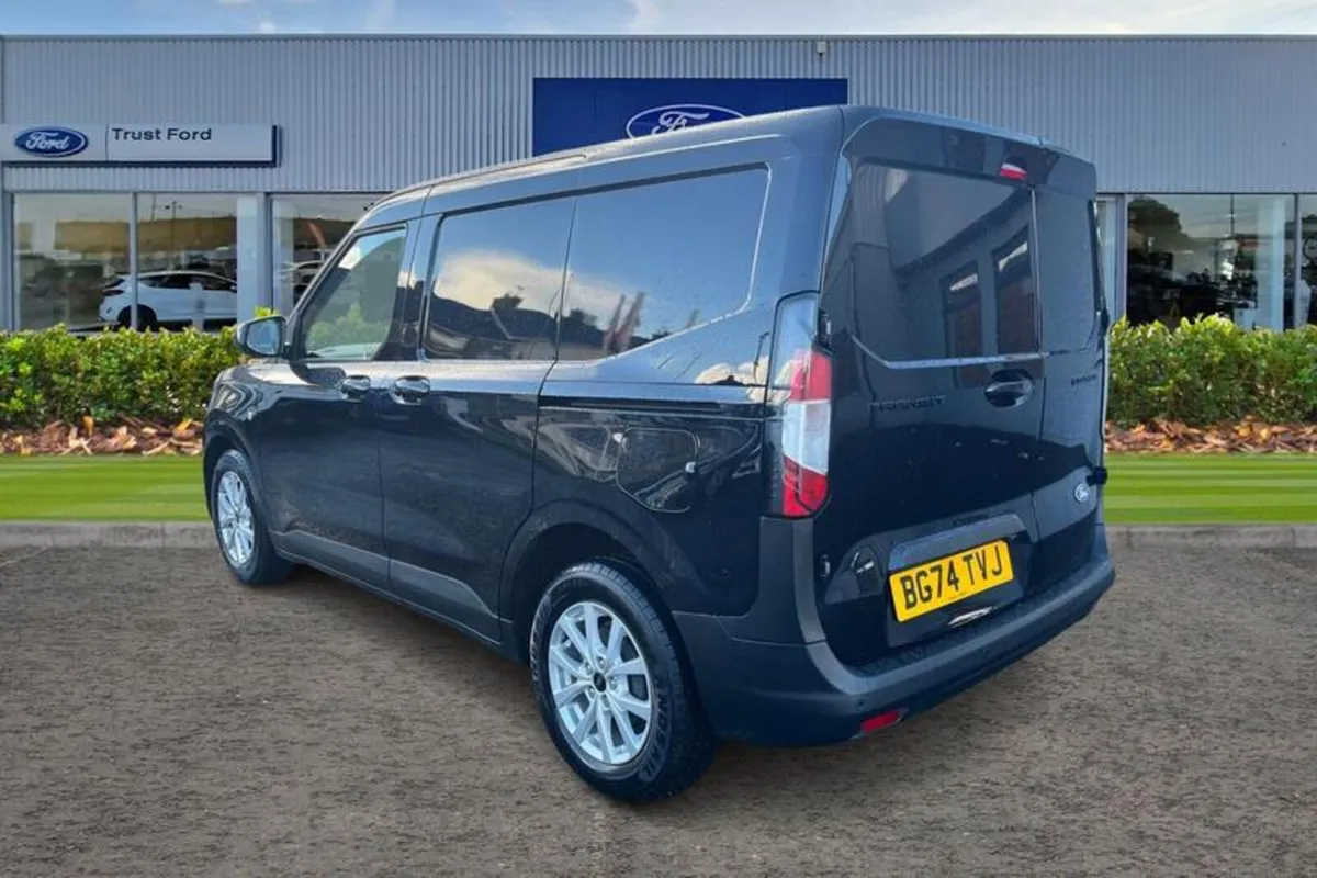 Ford Transit Courier 1.0 EcoBoost 125ps Limited  A - Image 2