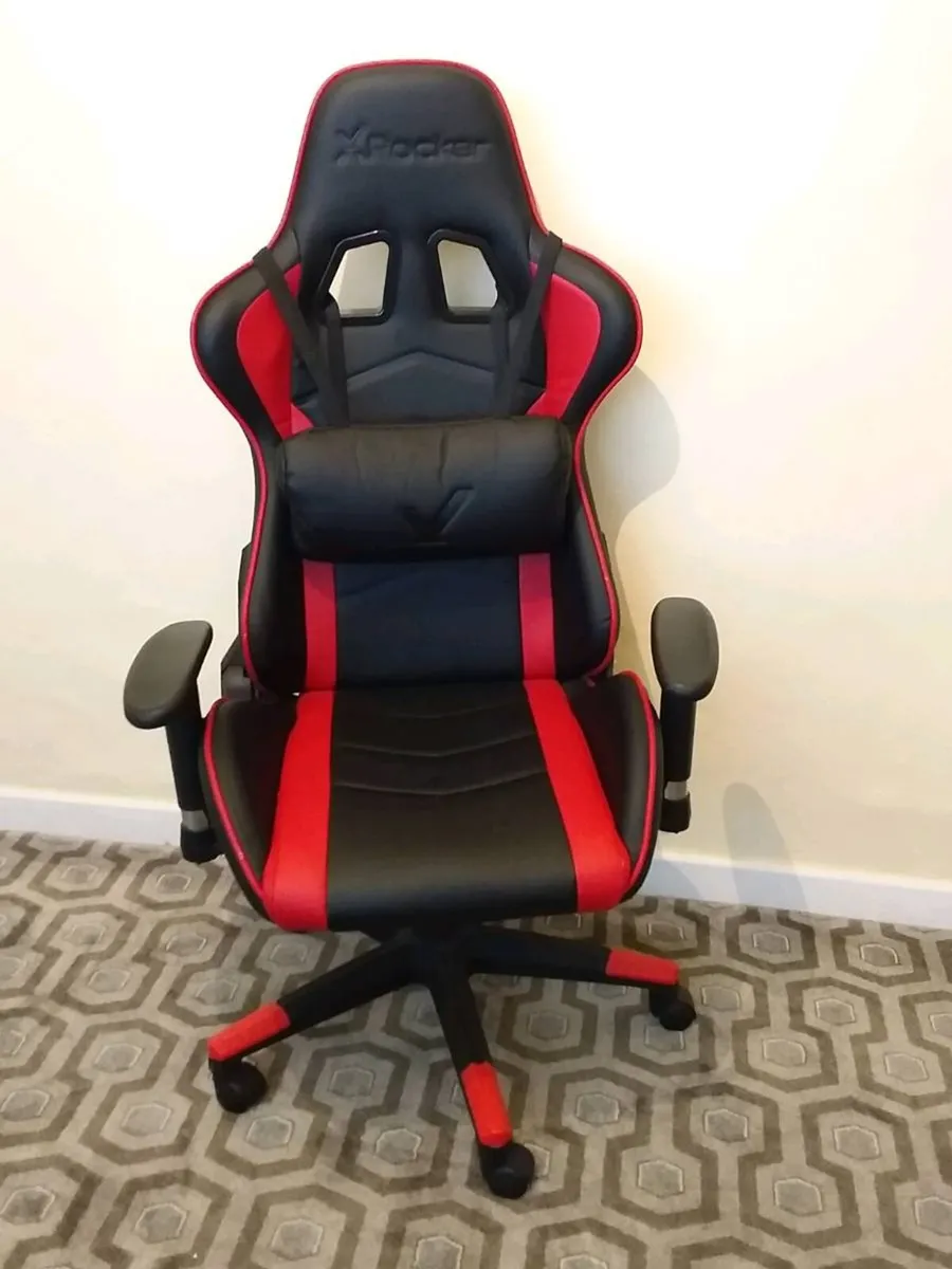 Gaming chair - Image 1