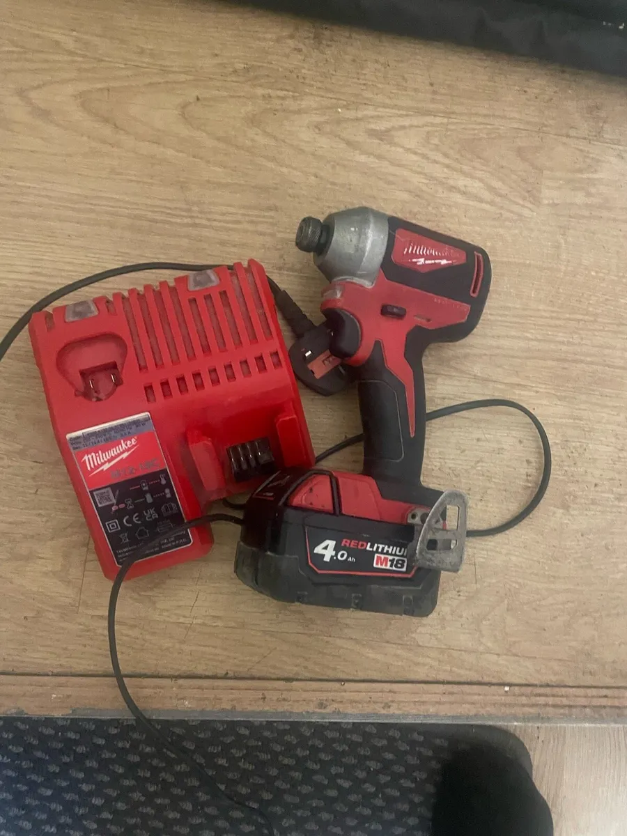 Cordless impact drill - Image 2