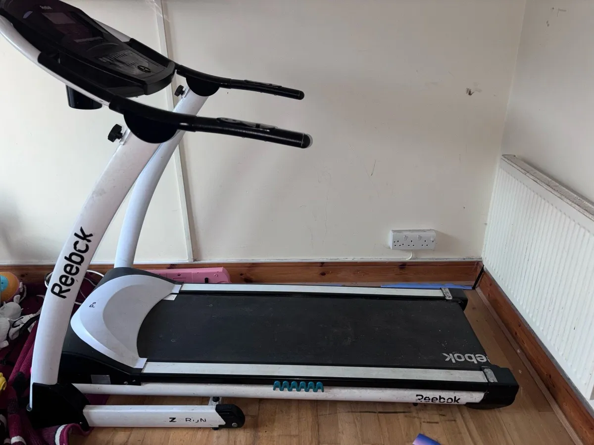Reebok Z7 Run Treadmill - Image 4