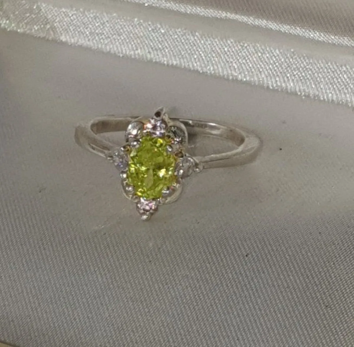 Vintage Hallmarked Silver Gemstone Ring - Image 3