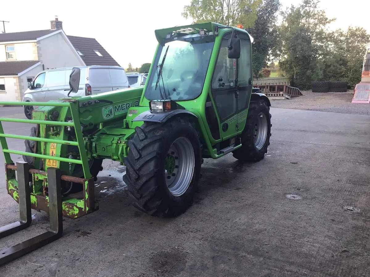 Tractors - Image 2