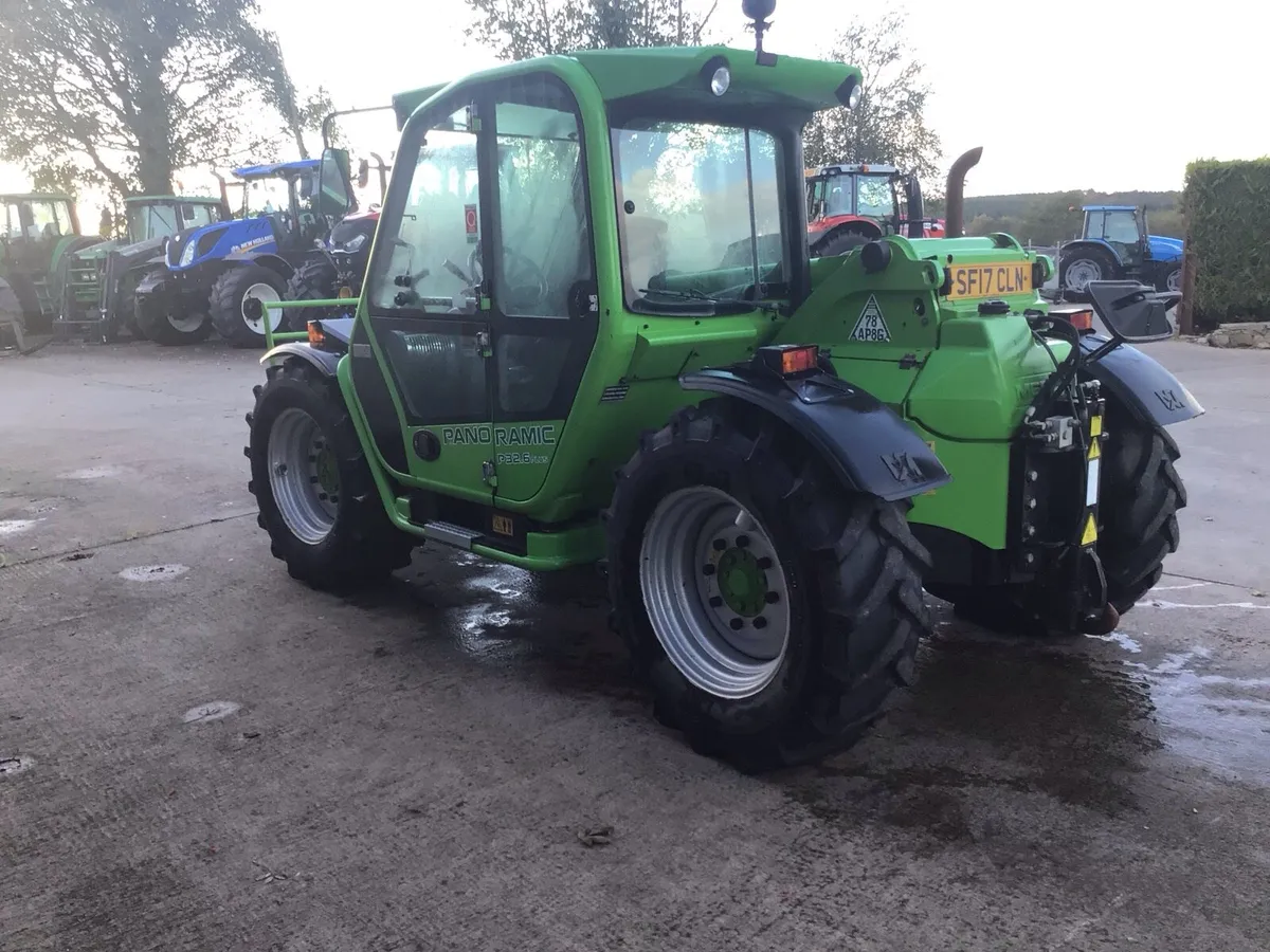 Tractors - Image 3