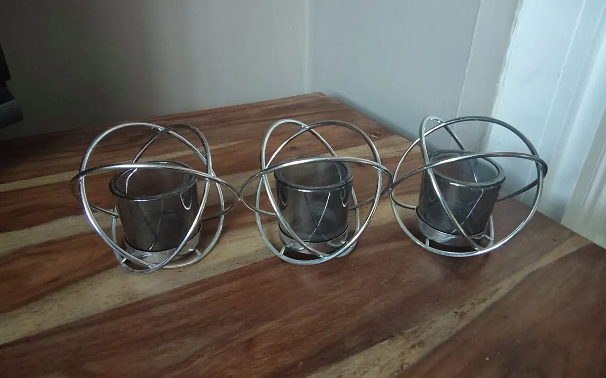 Tealight  candle holder - Image 2
