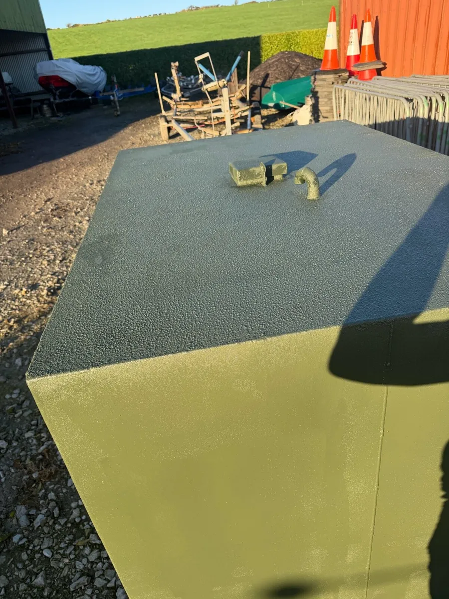 Water tank - Image 2