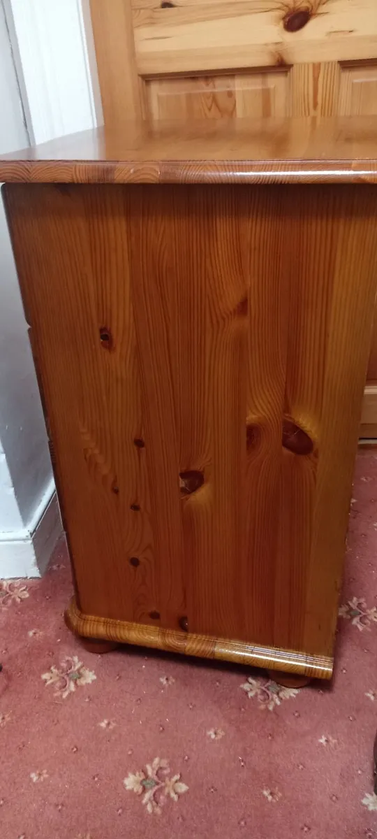 Pine Bedside Cabinet - Image 3