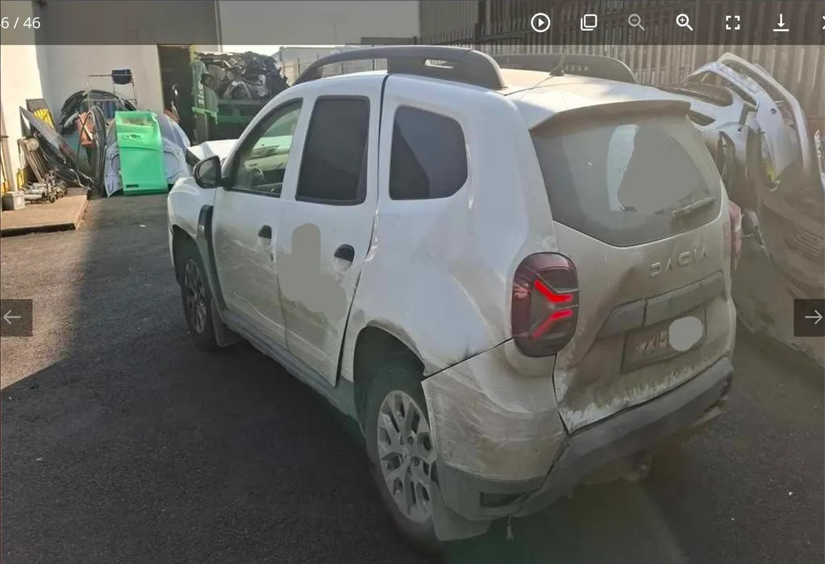 Dacia Duster /2023/ fast sale needed/tax and test - Image 2