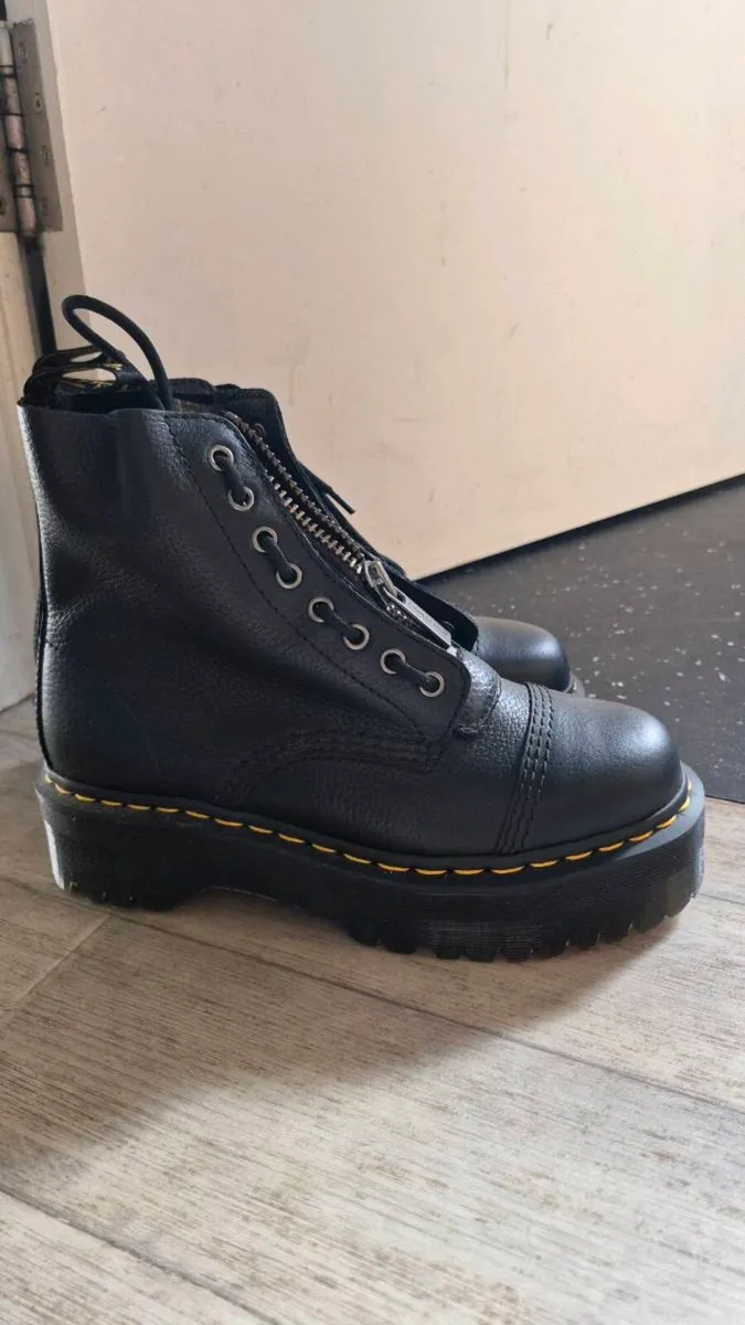 Dr Martens - Image 2