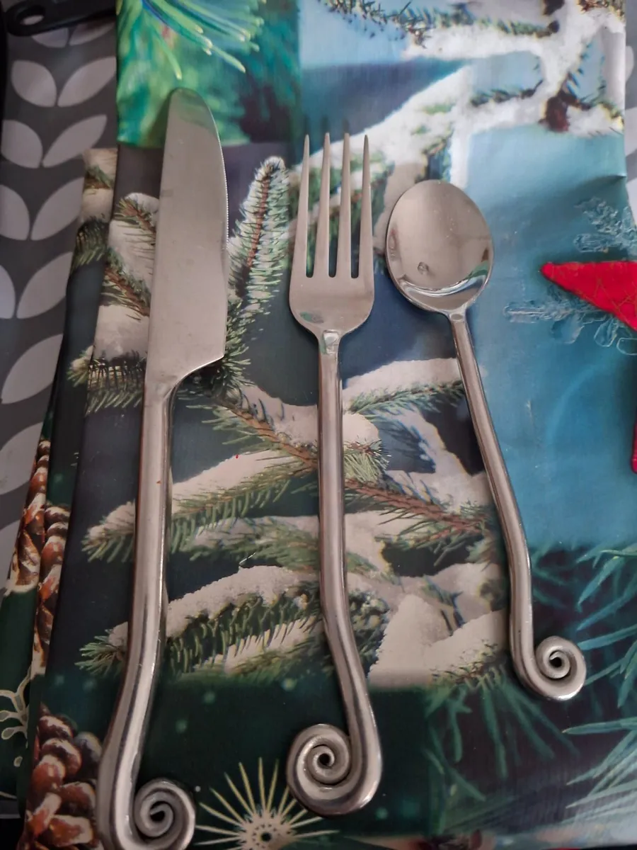 Lost   cutlery
