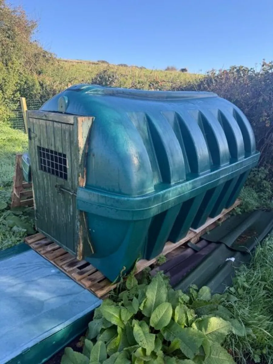 Field Shelter - Goats, Pigs, Dogs, Chickens - Image 1