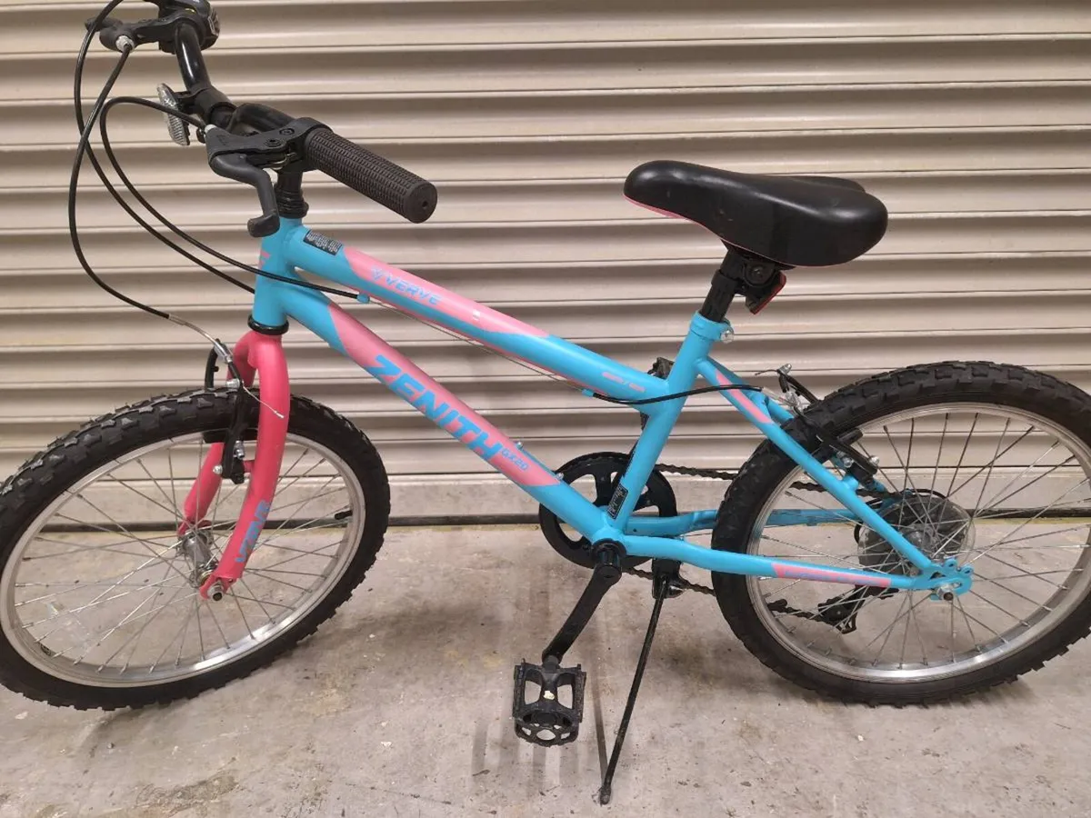 Kids bike - Image 1