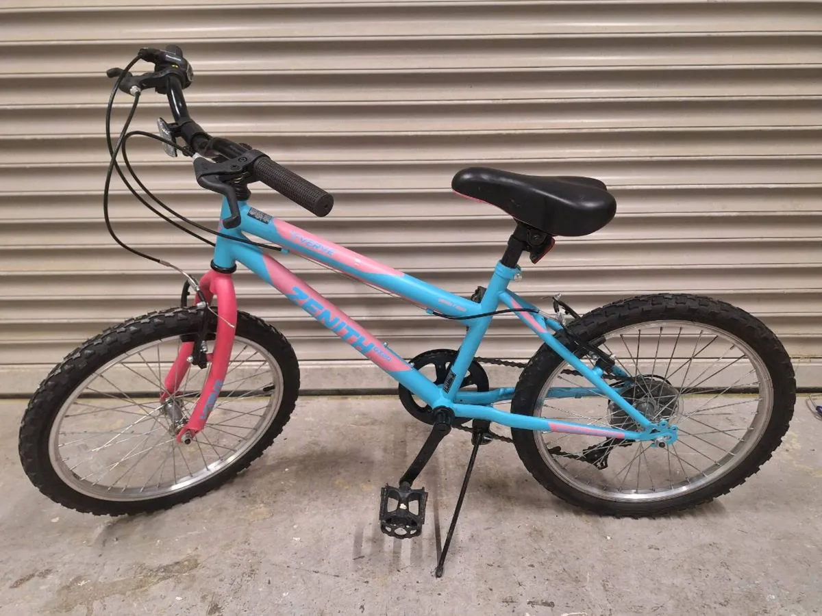 Kids bike - Image 2