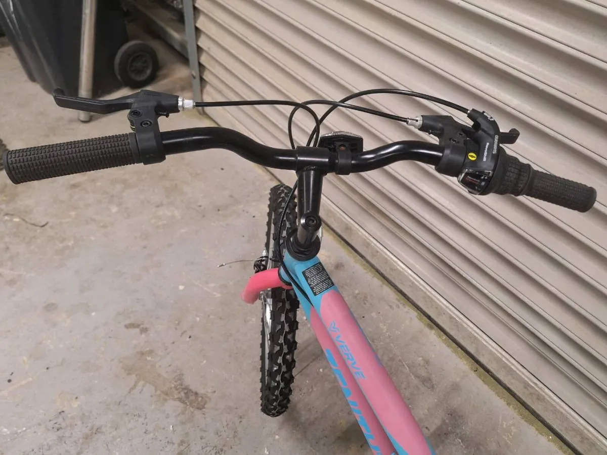Kids bike - Image 4