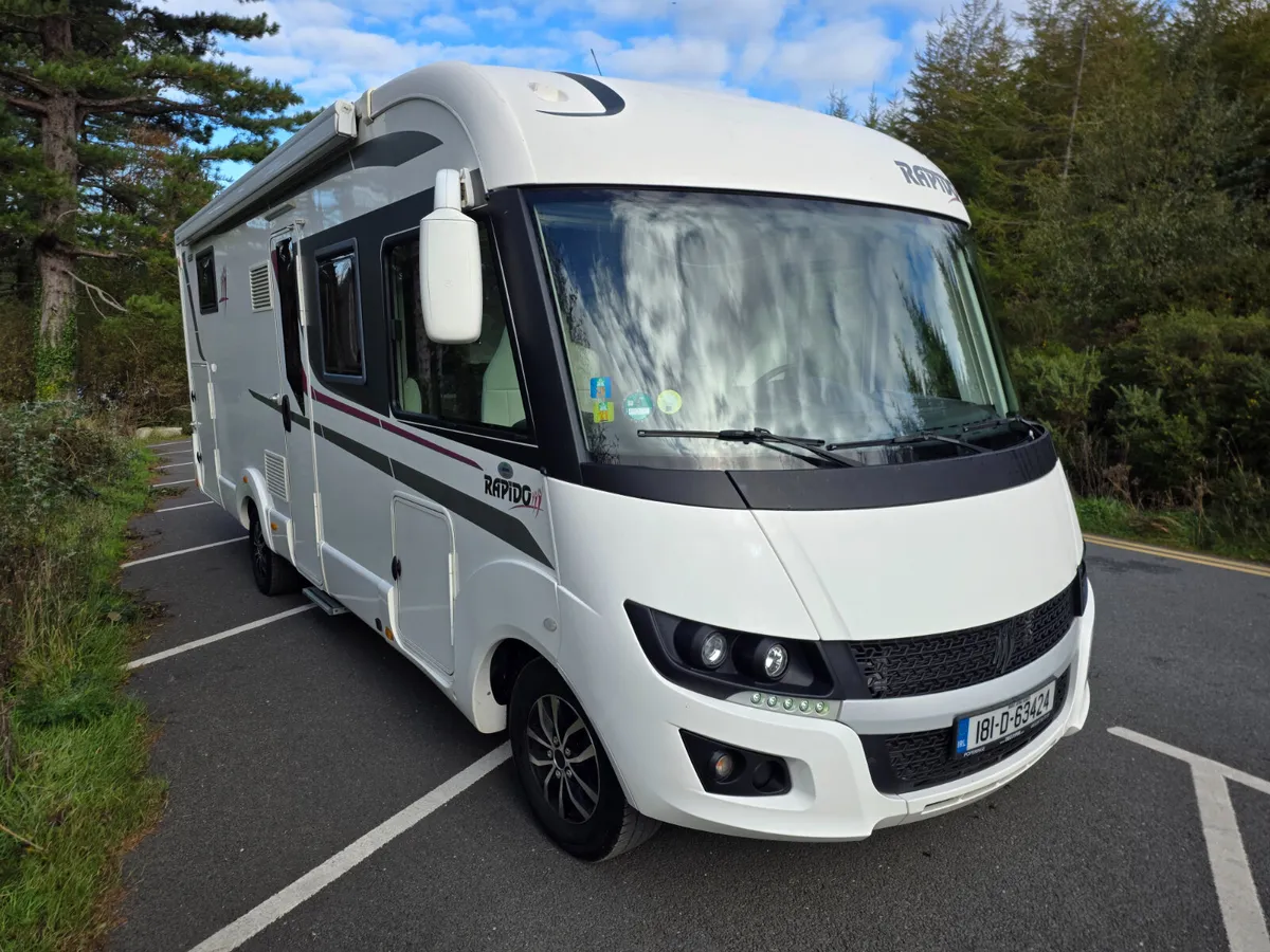 2018 RAPIDO 896F A-CLASS ISLAND BED AMAZING CAMPER - Image 4