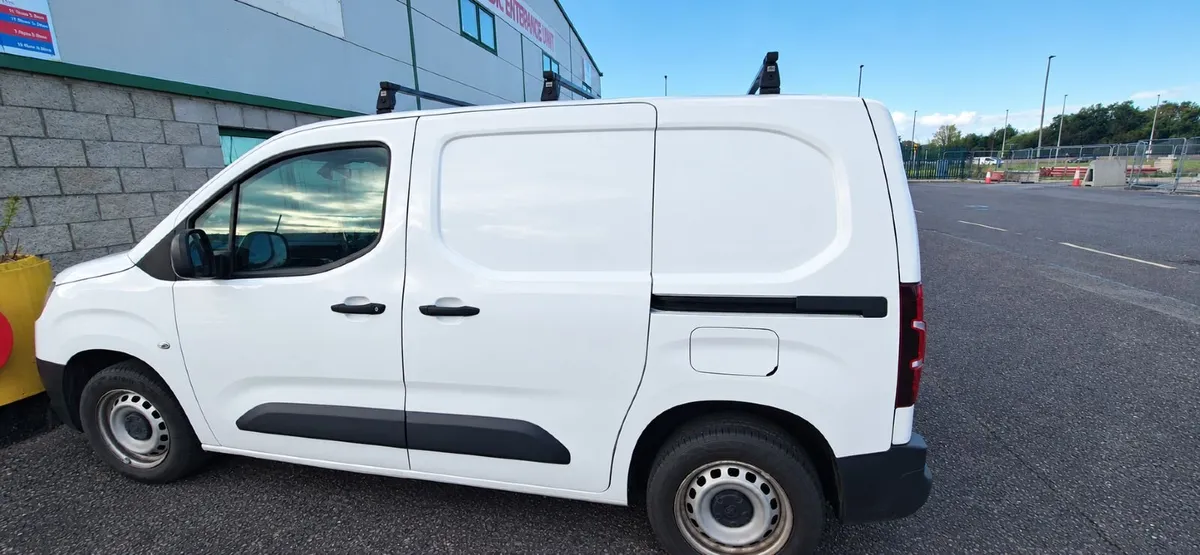 Toyota Proace City 2022 - Image 2