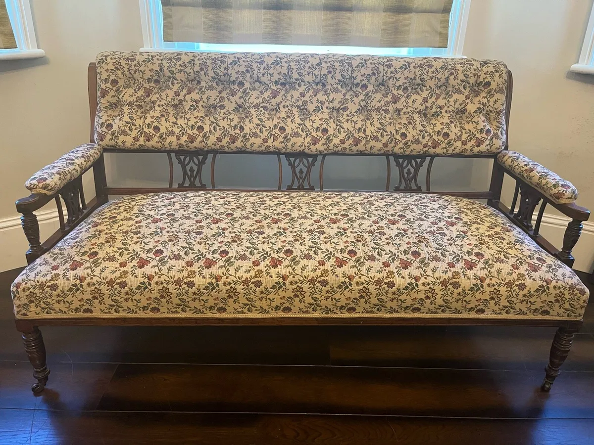 Antique sofa - Image 1