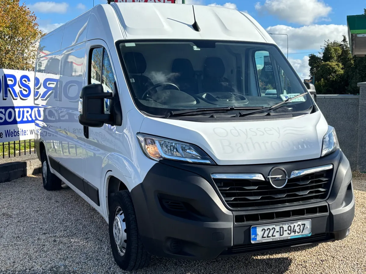 Opel Movano 2022 One Owner low kms - Image 2