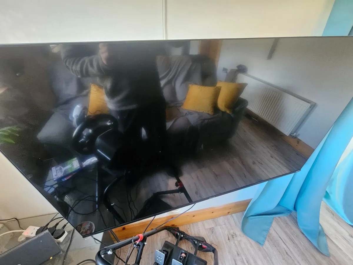 Hisense Roku 55 Inch TV Smart 4K HDR