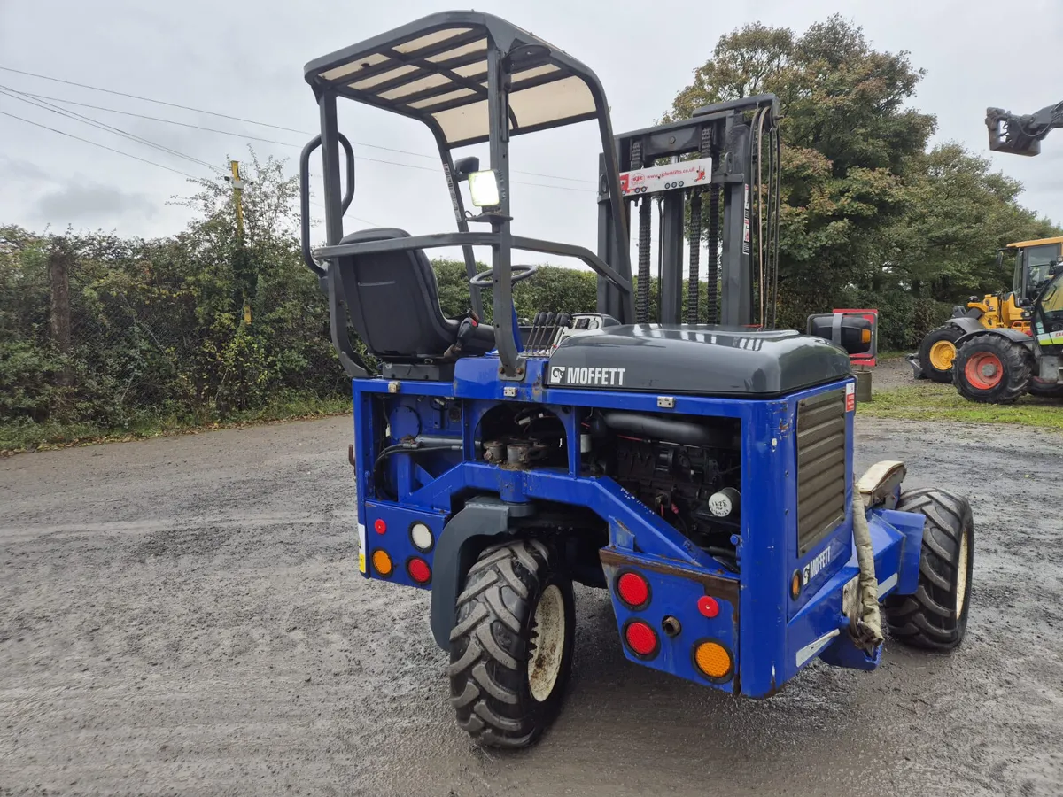 Moffett Forklift - Image 3