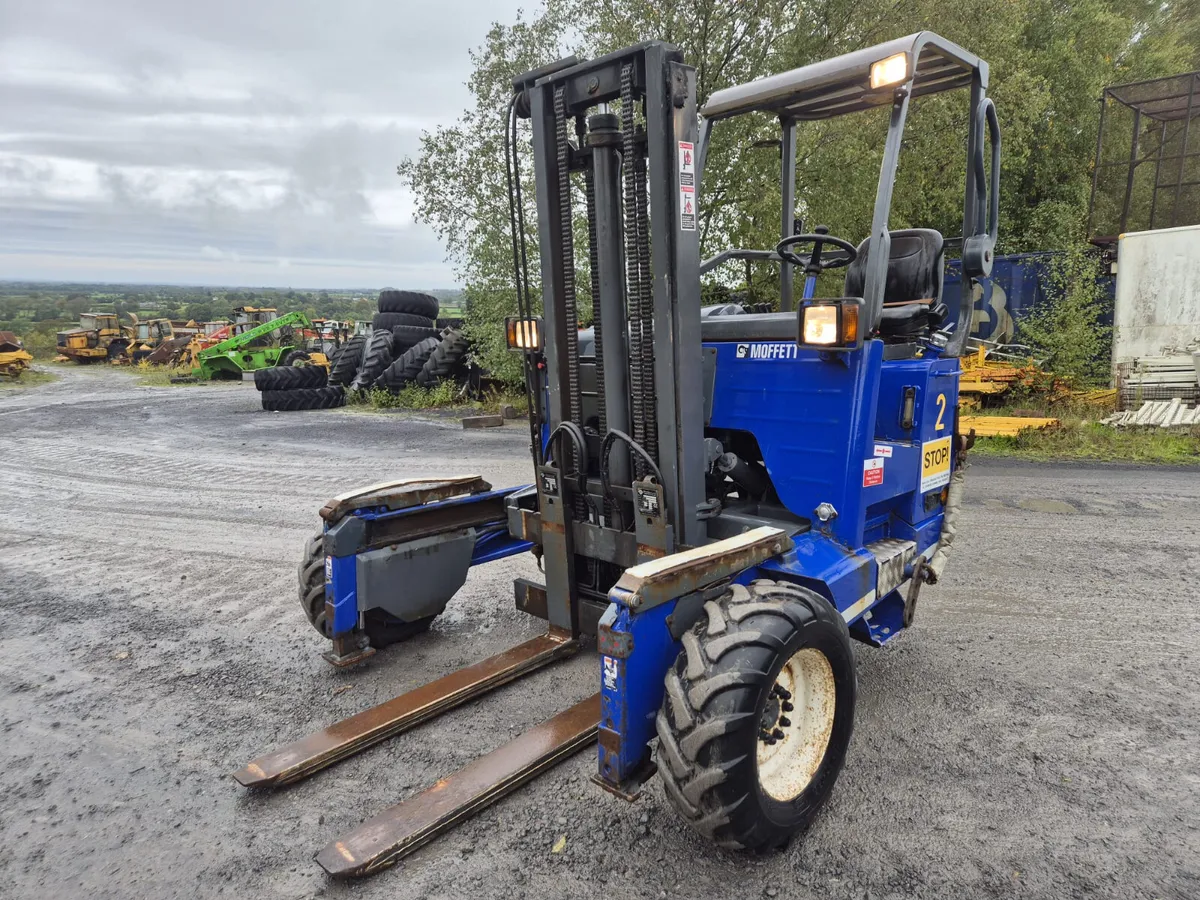 Moffett Forklift - Image 2