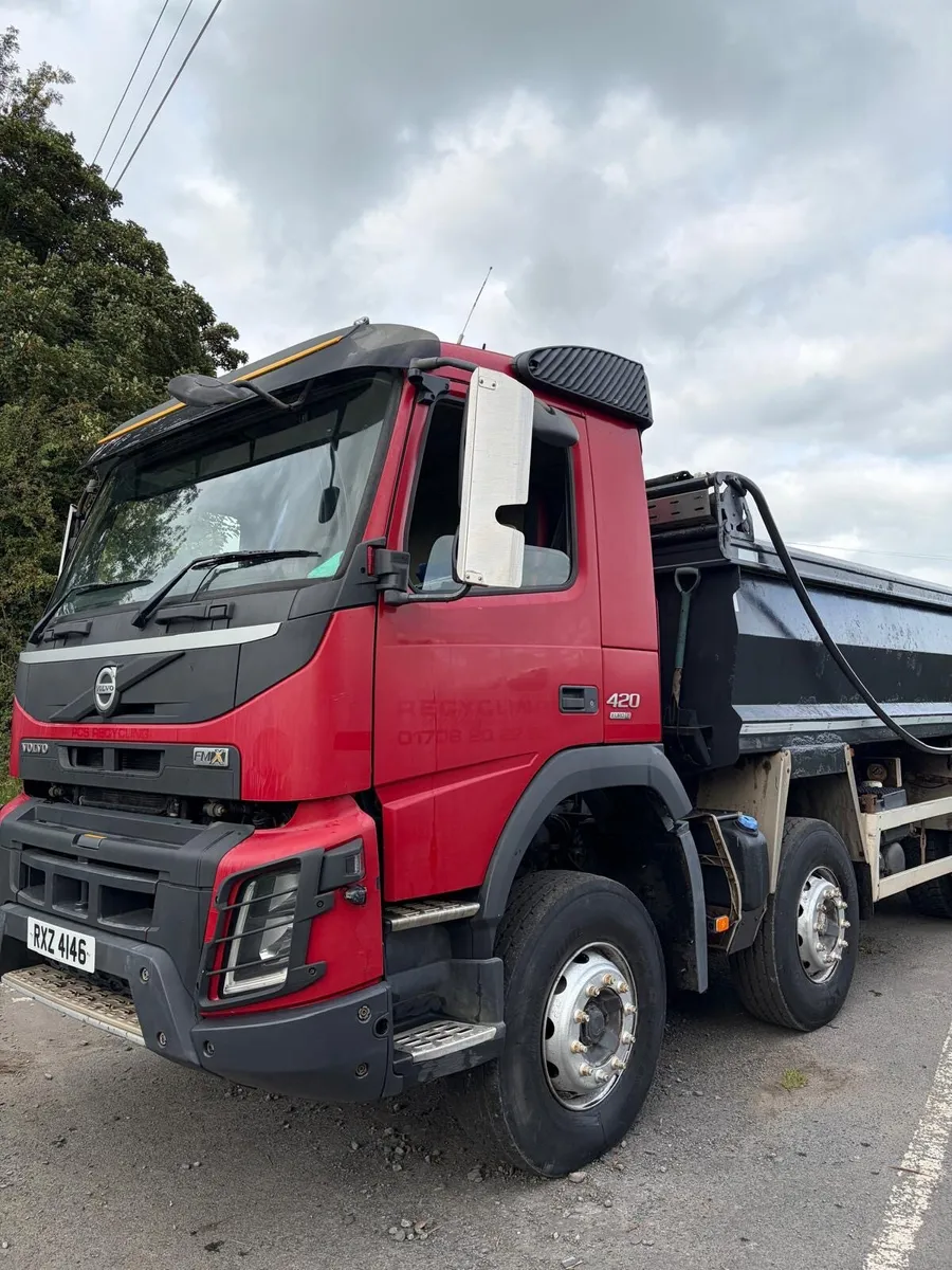 Volvo FMX 8x4 - Image 2