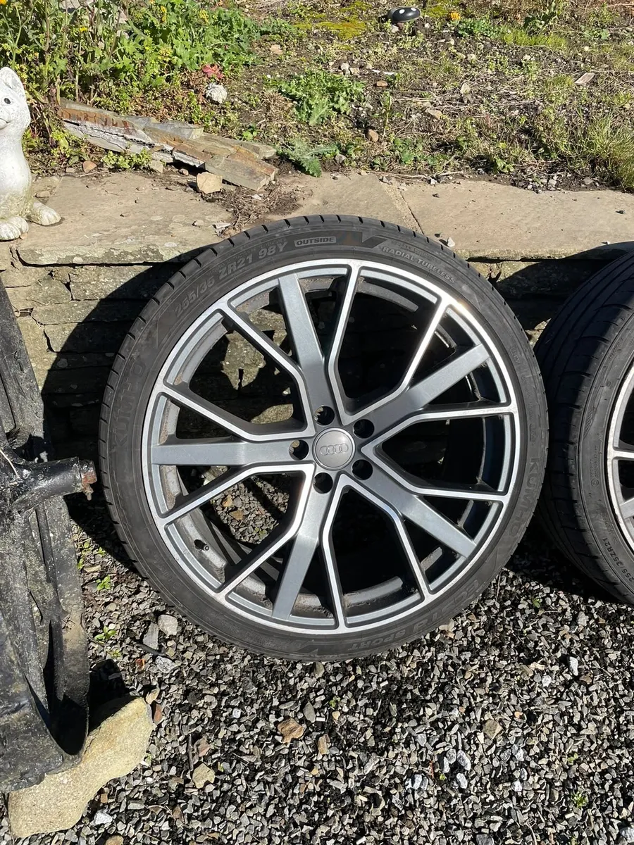 Alloys 21” Replica RS6 alloys and wheel - Image 2