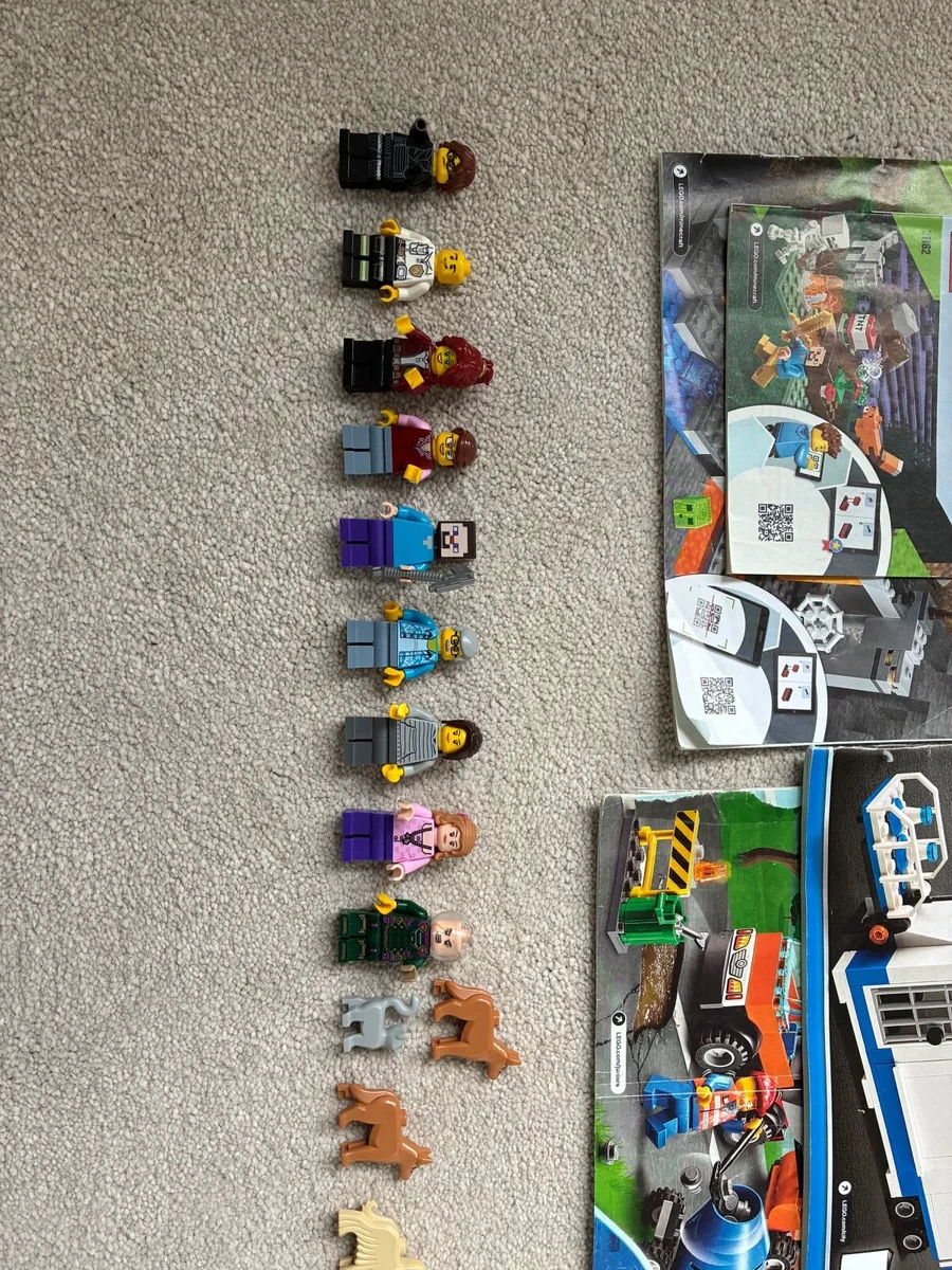 Lego Miscellaneous, Lego City and Lego Minecraft - Image 4