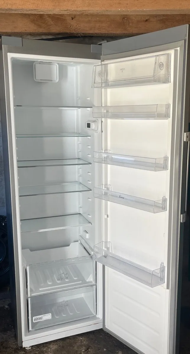 Hotpoint Fridge - Large - Image 1