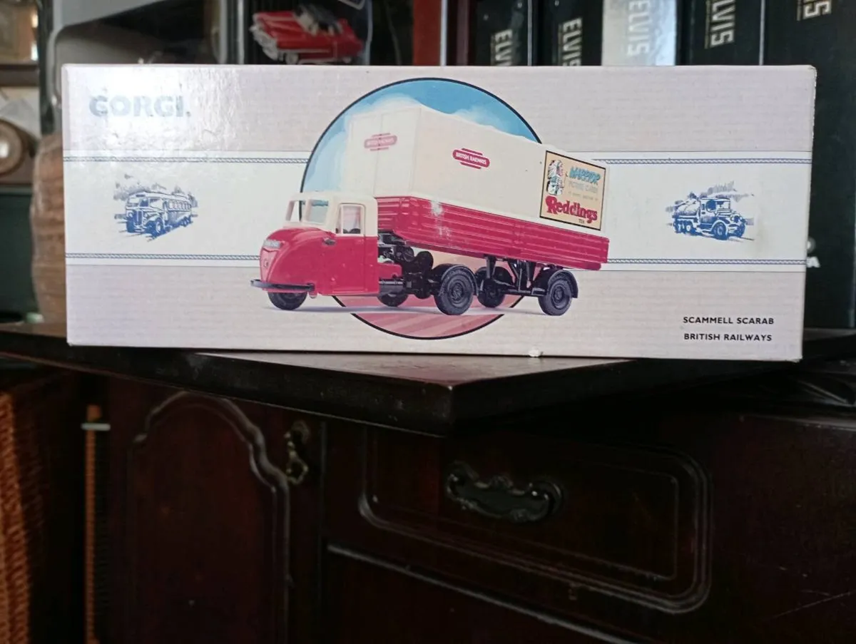 CORGI  DIE-CAST MODLE' SCAMMELL SCARAB 🚒 - Image 1